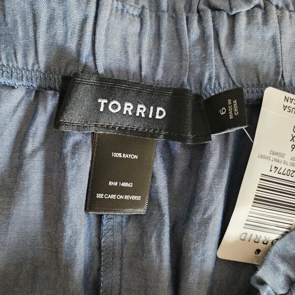Torrid Plus Size Self Tie Paperbag Waist Mid Short in Chambray Blue Size 6X - Picture 7 of 11